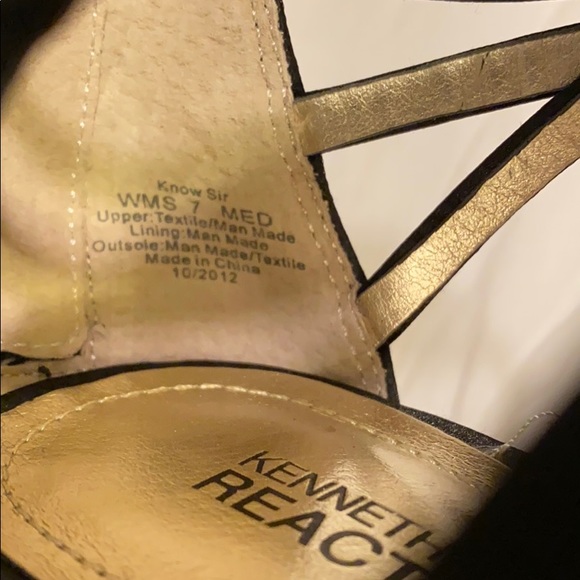 Kenneth Cole Black Heels - Picture 5 of 5